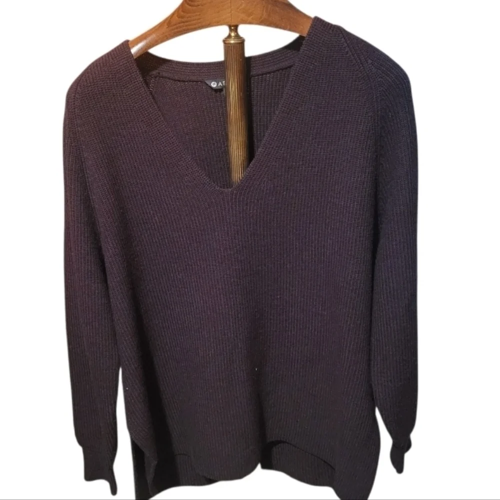 Athleta Switchback Pullover Wool Blend V-Neck Sweater  Dark Purple Plum Size XL